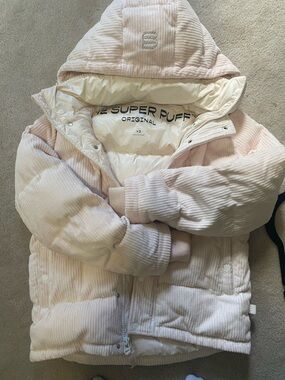 Aritzia Superpuff jacket